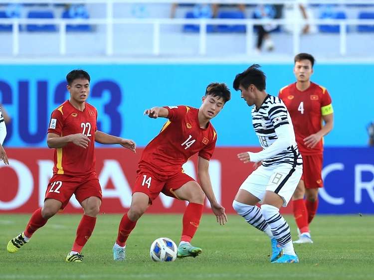 Cơ hội cho bóng đá Việt Nam 2024